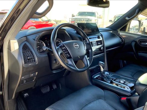 Used 2022 Nissan Armada SL w/ Midnight Edition Package image 16