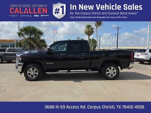 Used 2026 RAM 2500 Big Horn AWD/4WD image 11