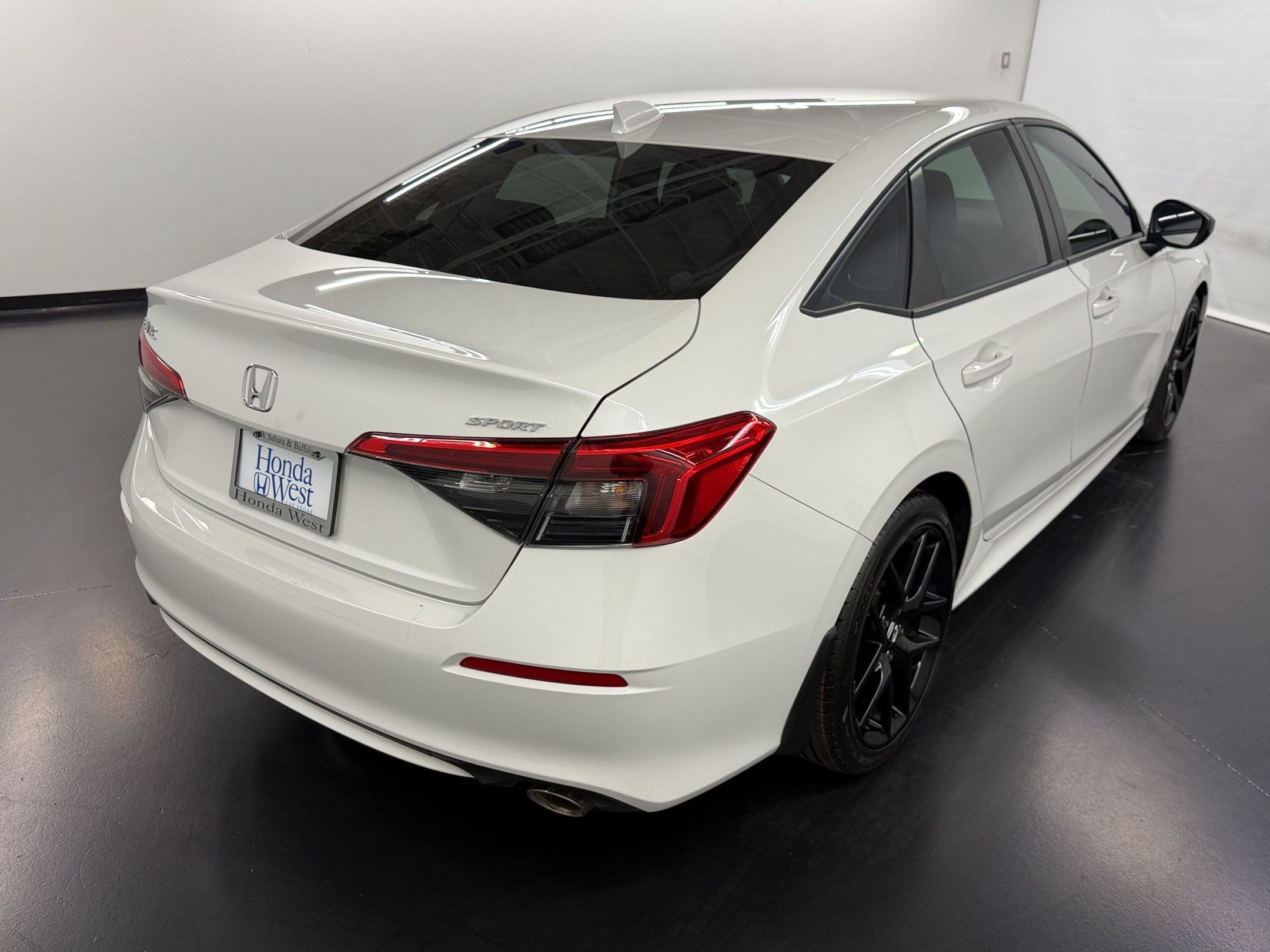 Certified 2024 Honda Civic Sport image 9