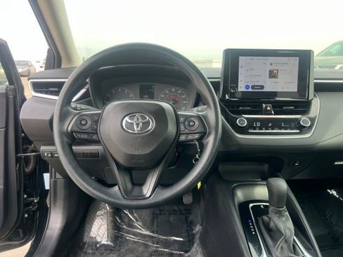 Certified 2024 Toyota Corolla LE image 10