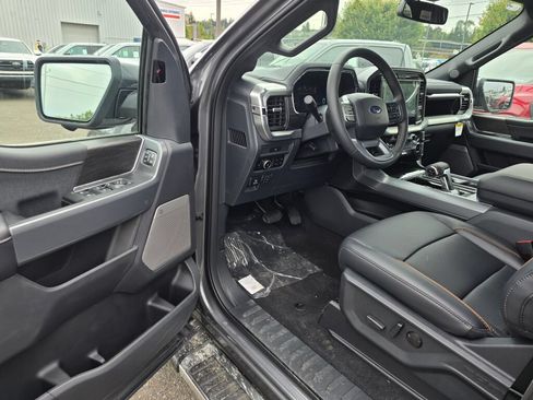 New 2026 Ford F150 Lariat w/ Equipment Group 501A Mid AWD/4WD image 17