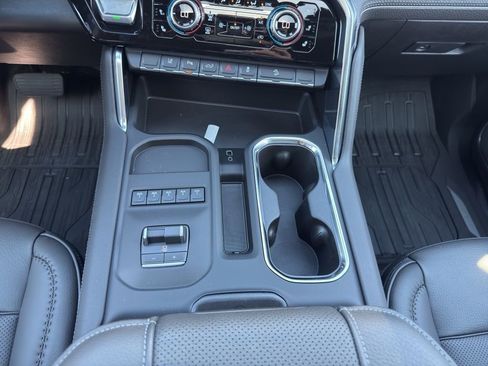 New 2026 GMC Sierra 3500 Denali w/ Technology Package image 15