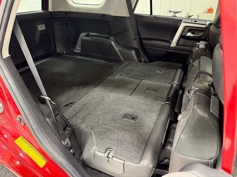 Used 2020 Toyota 4Runner SR5 Premium image 39