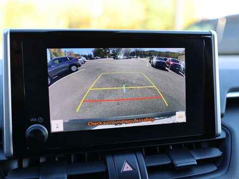 Used 2023 Toyota RAV4 LE image 26