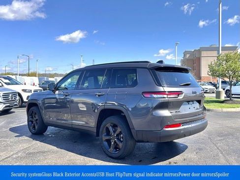 Used 2022 Jeep Grand Cherokee L Limited w/ Black Appearance Package AWD/4WD image 6