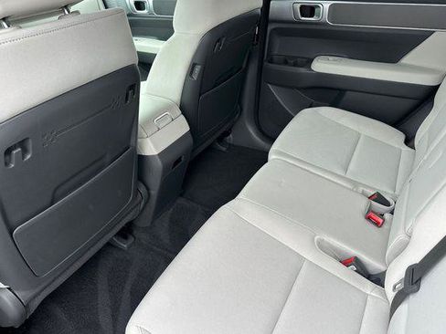 Certified 2026 Hyundai Santa Fe SE FWD image 12
