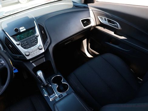 Used 2013 Chevrolet Equinox LS FWD image 24