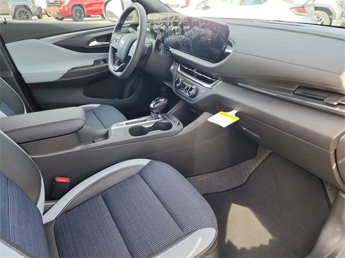 New 2026 Buick Envista Preferred image 16