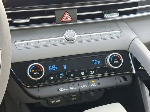 New 2026 Hyundai Elantra Sport FWD image 15