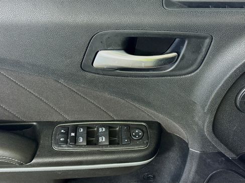 Used 2023 Dodge Charger SXT image 24