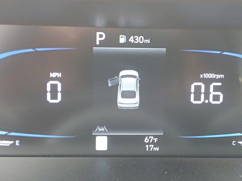 New 2025 Hyundai Elantra Sport w/ Cargo Package image 21