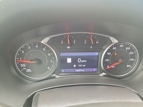 Used 2023 GMC Terrain SLT w/ Infotainment Package II AWD/4WD image 22