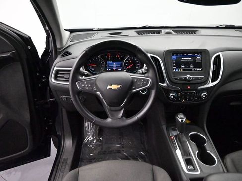 Used 2020 Chevrolet Equinox LT AWD/4WD image 18