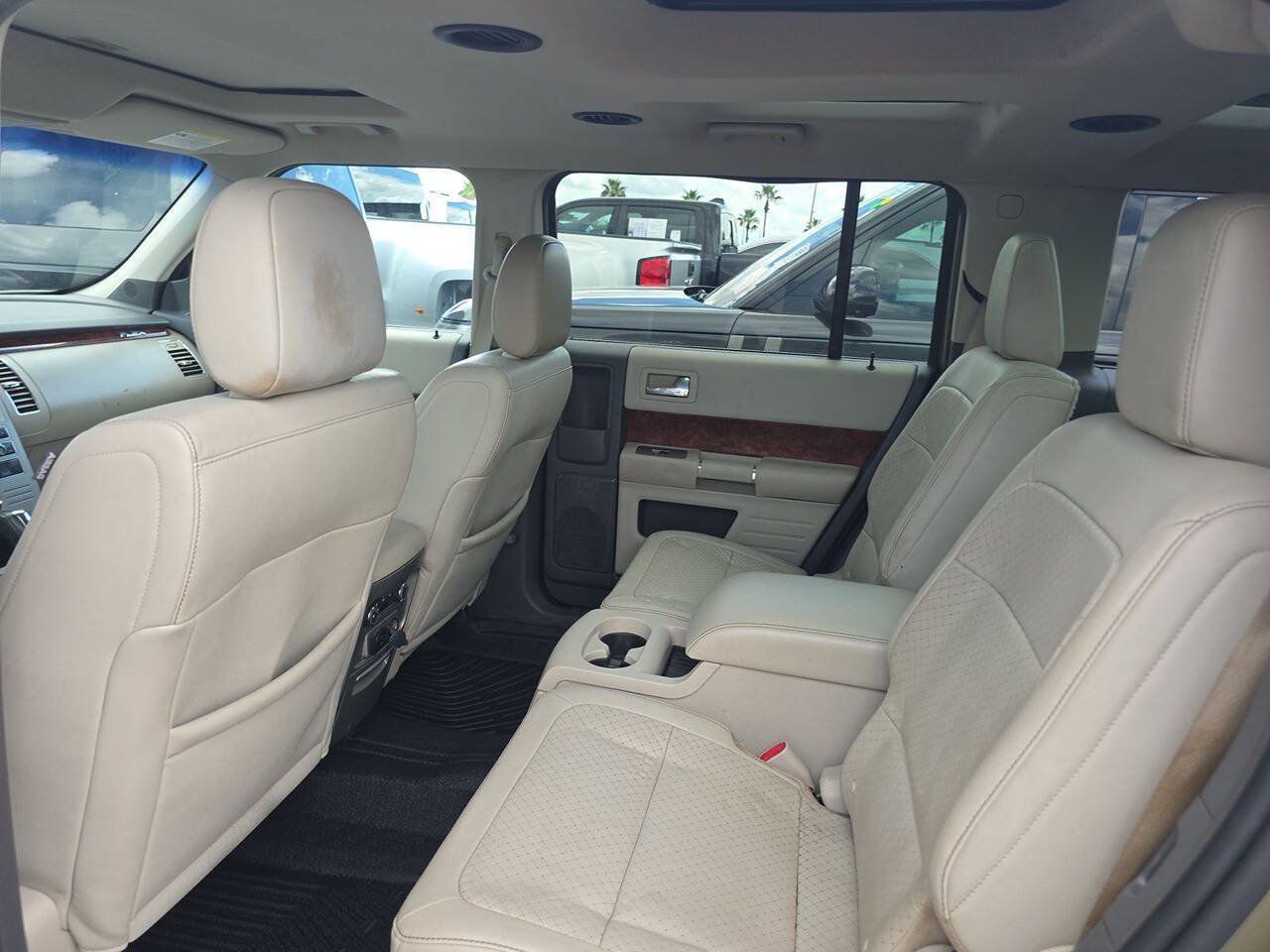 Used 2012 Ford Flex Limited w/ Equipment Group Order Code FWD image 5
