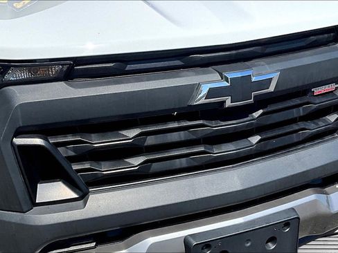 Used 2023 Chevrolet Colorado Trail Boss AWD/4WD image 24