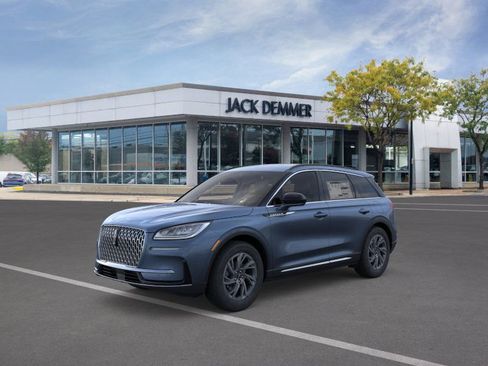 Used 2026 Lincoln Corsair Premiere image 1