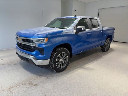 New 2026 Chevrolet Silverado 1500 LT image 3