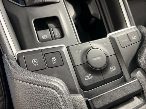 Used 2025 Toyota Grand Highlander AWD image 35