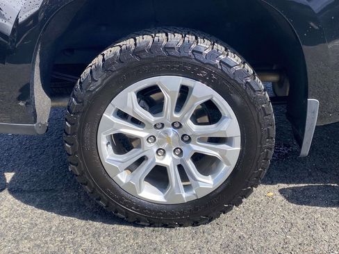 Used 2024 Chevrolet Silverado 1500 LTZ image 7