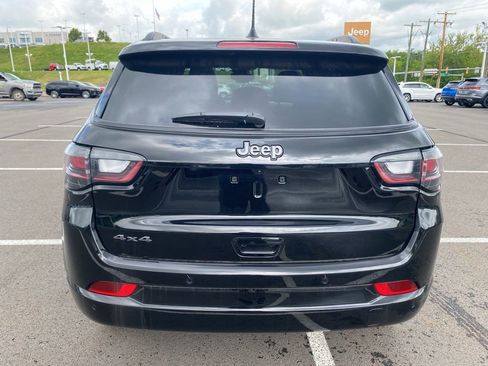 New 2025 Jeep Compass Limited w/ High Altitude Package image 4