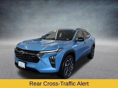 Used 2025 Chevrolet Trax RS w/ Driver Confidence Package image 15