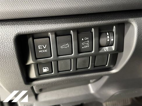New 2025 Subaru Forester Limited image 10
