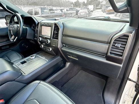 Used 2021 Ford Expedition Limited image 34