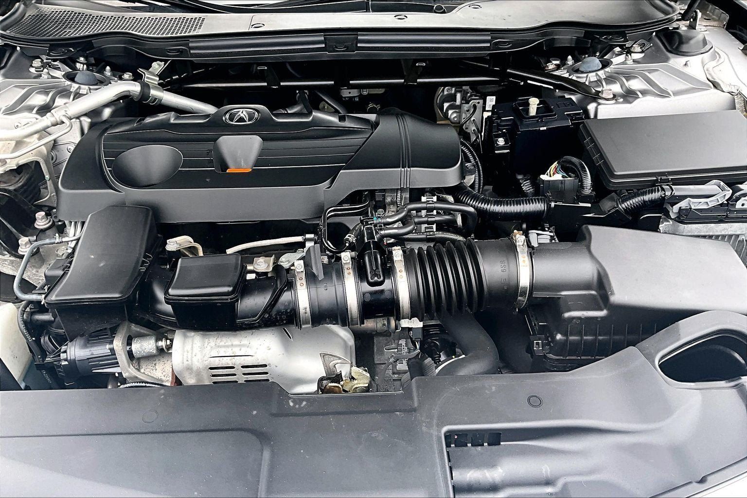 Used 2023 Acura TLX w/ Technology Package FWD image 9