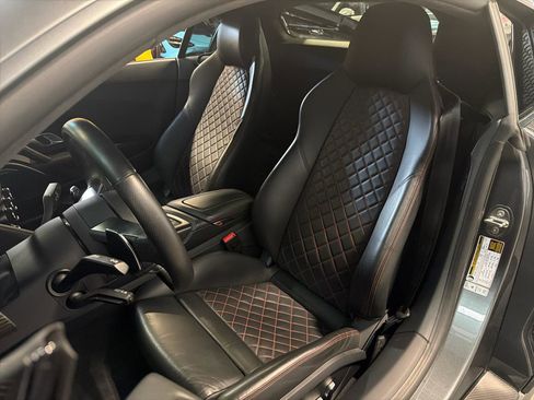 Used 2017 Audi R8 V10 plus image 12