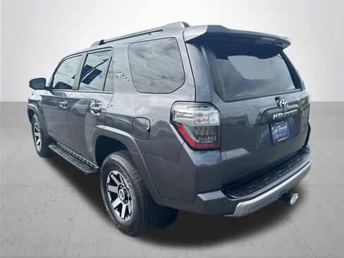Used 2022 Toyota 4Runner TRD Off-Road Premium AWD/4WD image 9