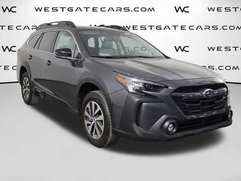 Used 2025 Subaru Outback Premium AWD/4WD image 42