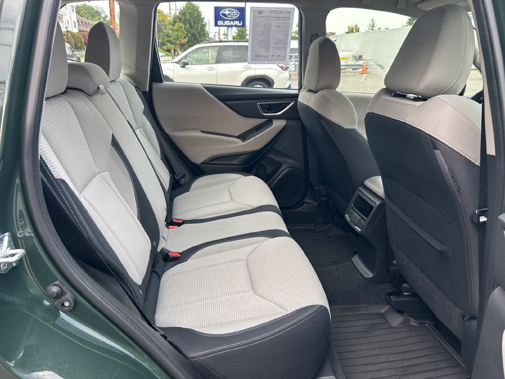 Certified 2023 Subaru Forester AWD/4WD image 30