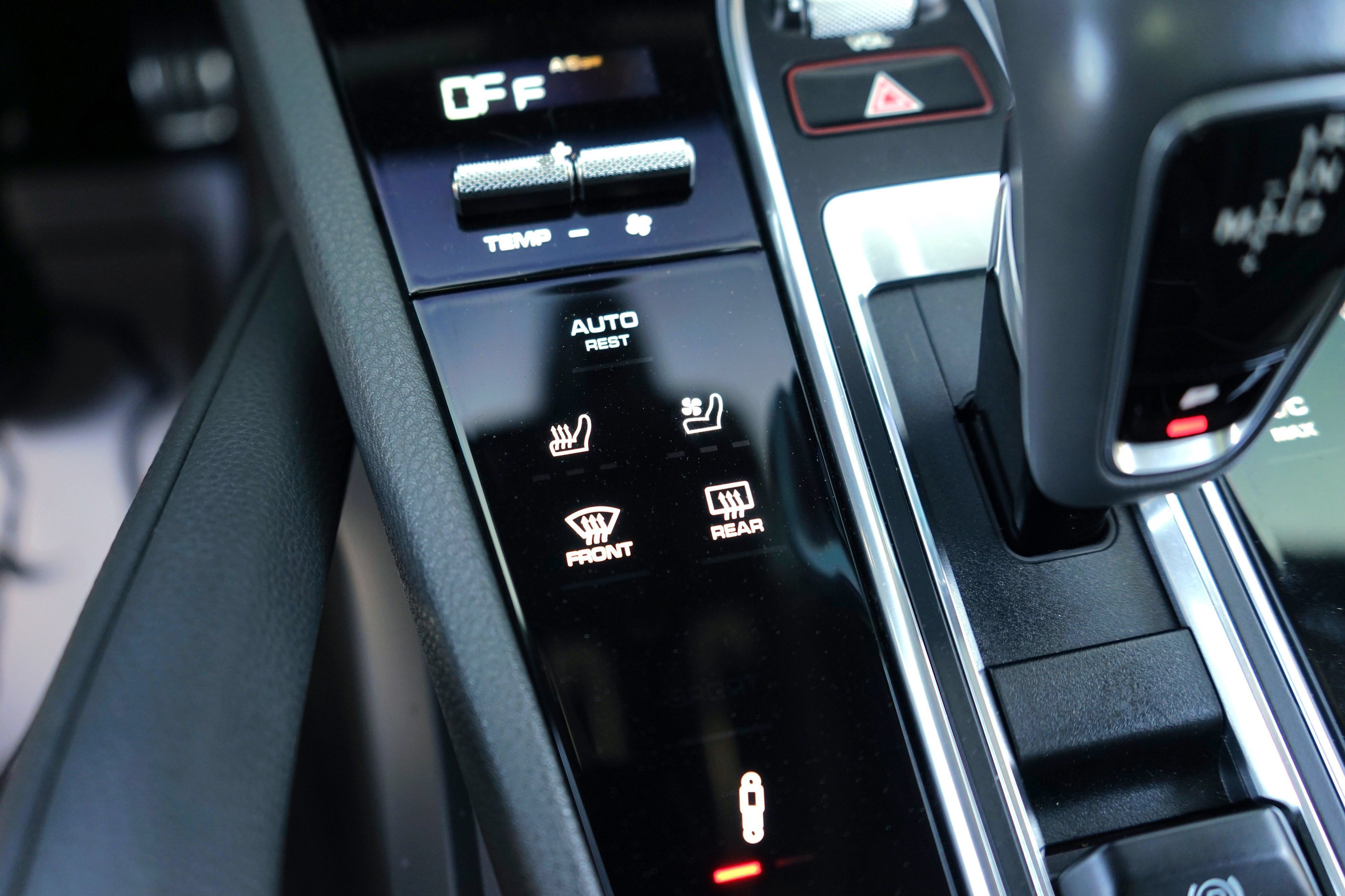 Used 2020 Porsche Cayenne S AWD/4WD image 26
