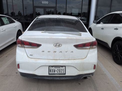 Used 2018 Hyundai Sonata SE FWD image 5