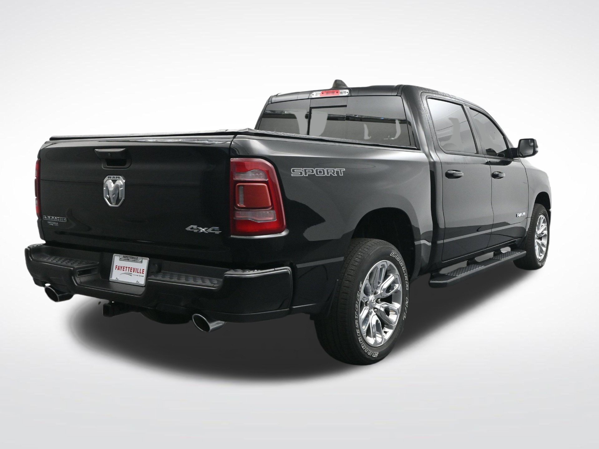 Used 2023 RAM 1500 Laramie AWD/4WD image 6