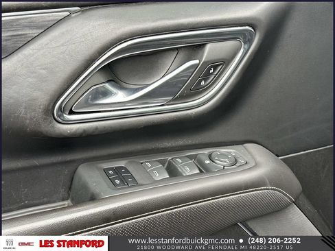 Used 2023 GMC Yukon XL SLT AWD/4WD image 19