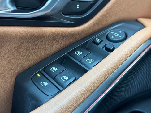 Certified 2023 BMW 330i Sedan w/ Premium Package image 22