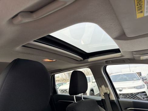 Used 2016 Honda Fit EX image 26