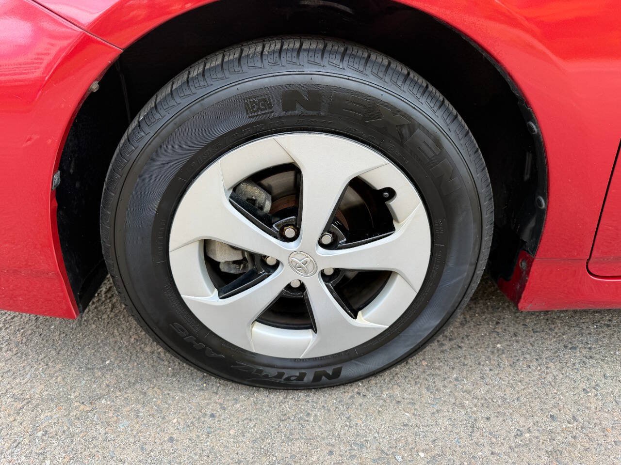 Used 2012 Toyota Prius Two FWD image 36