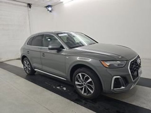 Used 2023 Audi Q5 2.0T Premium Plus w/ Premium Plus Package AWD/4WD image 5