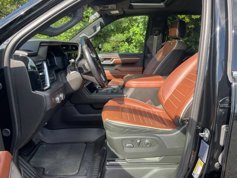 Used 2024 GMC Sierra 2500 Denali Ultimate w/ Max Trailering Package AWD/4WD image 15