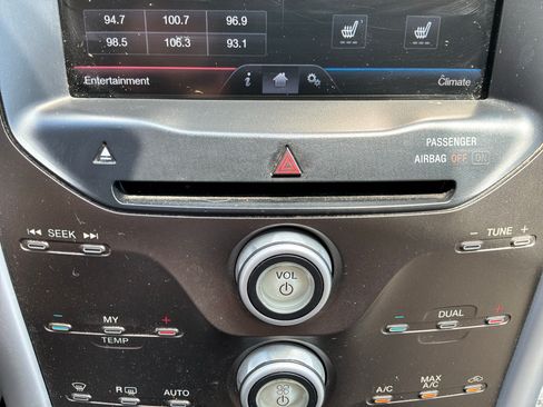 Used 2014 Ford Edge SEL w/ Equipment Group 205A FWD image 28