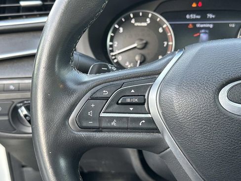 Used 2022 INFINITI QX50 Luxe w/ Appearance Package AWD/4WD image 17