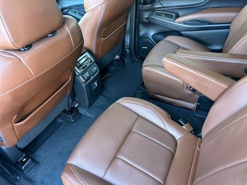 Used 2024 Subaru Ascent Touring image 14