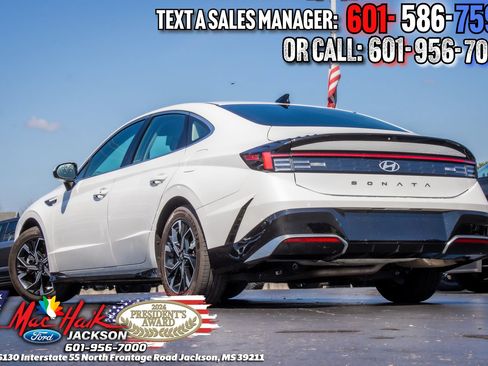 Used 2024 Hyundai Sonata SEL FWD image 5