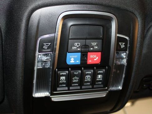 Used 2023 RAM 1500 Big Horn image 43