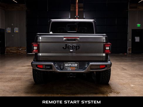 Used 2021 Jeep Gladiator Overland AWD/4WD image 7