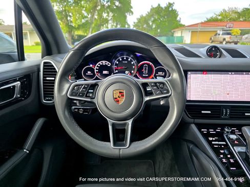 Used 2019 Porsche Cayenne image 35
