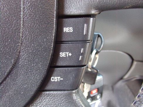 Used 2006 Ford Ranger XLT AWD/4WD image 39