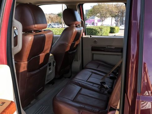 Used 2012 Ford F250 King Ranch w/ King Ranch w/Chrome Pkg image 35